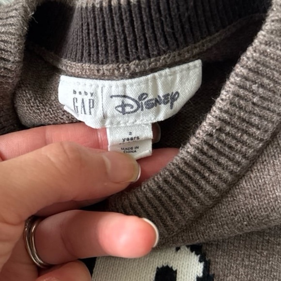 Baby Gap Disney Mickey Mouse 2T sweater - Picture 3 of 3